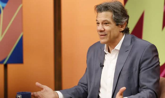 Governo prepara MP para recalibrar IOF e aumentar arrecadação
