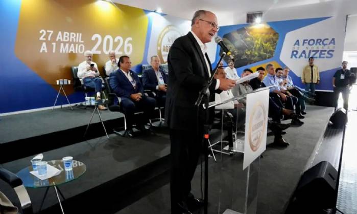 Alckmin anuncia R$ 10 bilhões para modernização de máquinas agrícolas