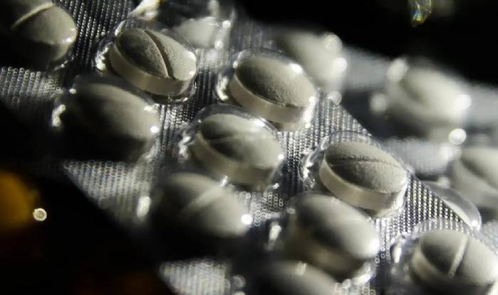 Câmara aprova regras para comercialização de remédios em supermercados