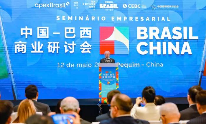 China ampliará em US$ 27 bilhões investimentos no Brasil, anuncia Lula