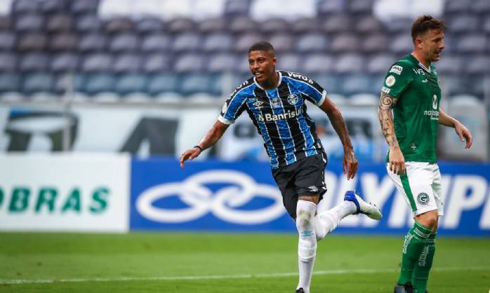 Em noite de recorde de Renato Gaúcho, Grêmio vence Goiás na Arena