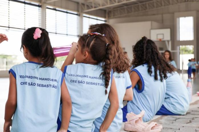 GDF publica edital para credenciar empresas do Cartão Uniforme Escolar>