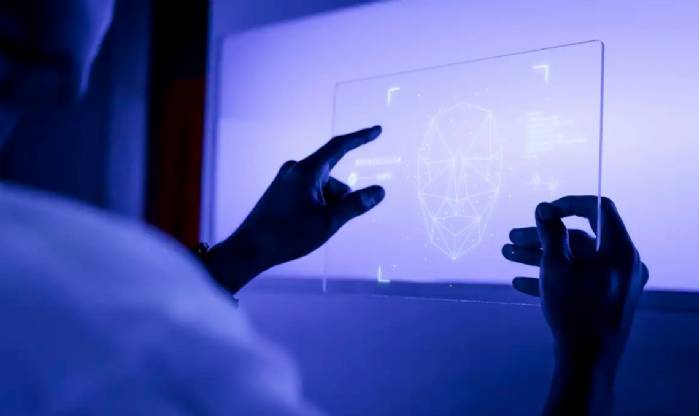 Inteligência artificial ameaça aprendizado da escrita, alerta autor>
