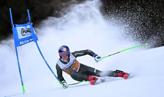 Lucas Pinheiro é prata em etapa da Copa do Mundo de Esqui Alpino