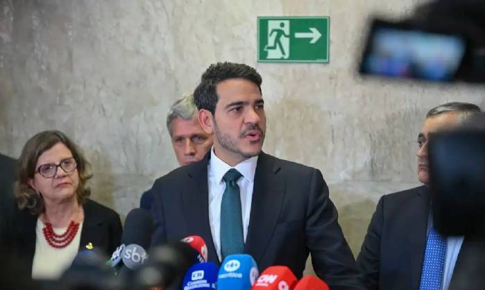 Não é simples, mas Senado é soberano, diz Messias após rejeição