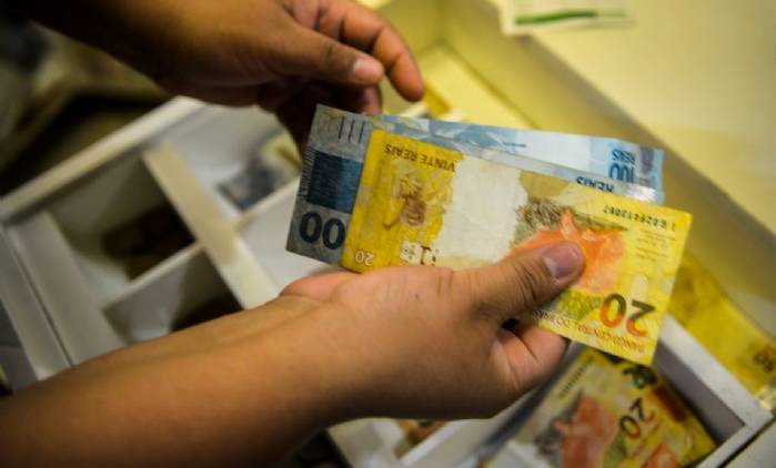 Novo Desenrola renegocia quase R$ 12 bilhões em dívidas