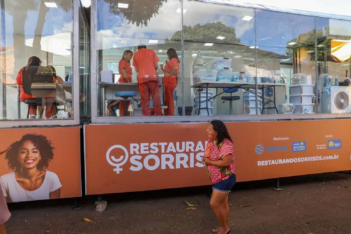 Programa odontológico do GDF atende mulheres em situação de vulnerabilidade>