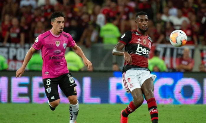Rival do Flamengo na Libertadores confirma quatro casos de coronavírus