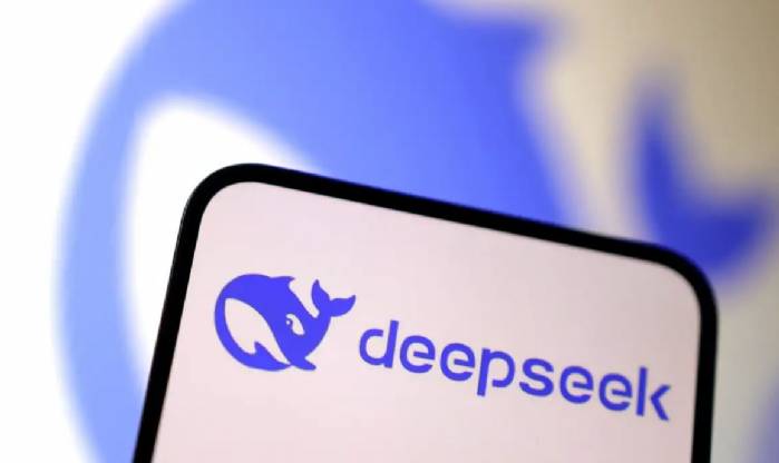 App chinês DeepSeek supera ChatGPT nos EUA e derruba ações de empresas ligadas a IA