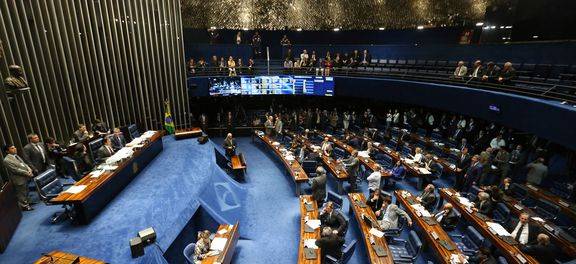 Senado aprova MP que muda regras do Fies; texto segue para sanção
