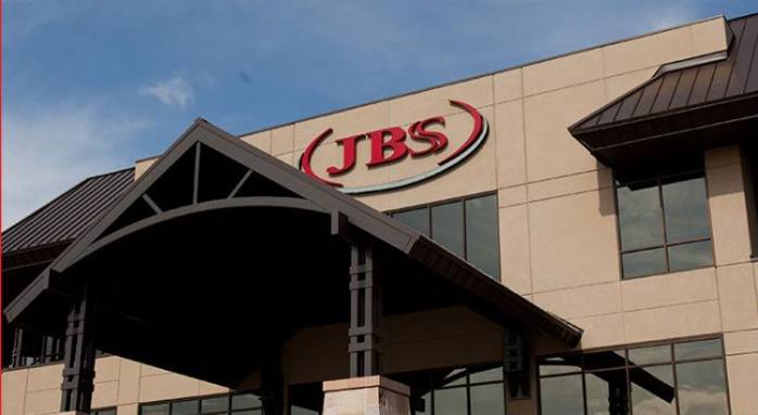 BNDES pede assembleia extraordinária da JBS para discutir comando da empresa