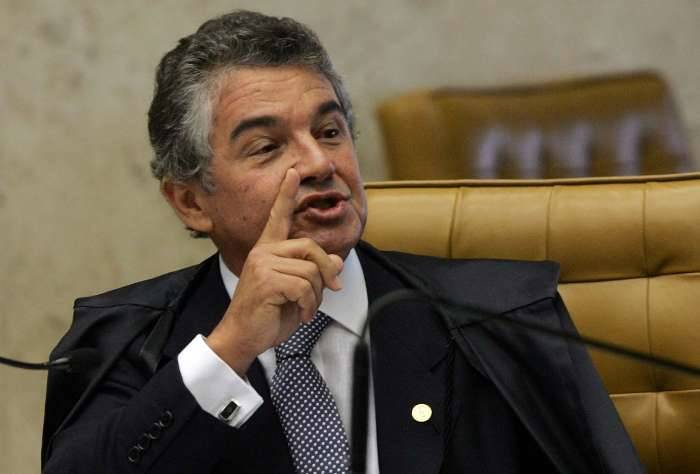 Ministro do STF suspende prisão em segunda instância e Lula pode ser solto