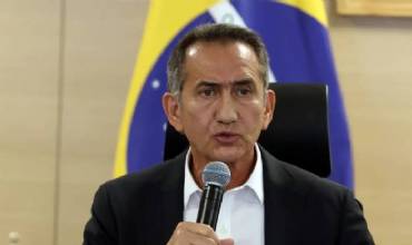 Ainda é impossível mensurar todos os danos do tornado, diz ministro