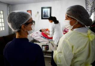 Atenção Domiciliar alcança 70 mil atendimentos, humaniza assistência e desocupa leitos