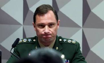 Bolsonaro deu ordem para inserir dados falsos de vacina em sistema
