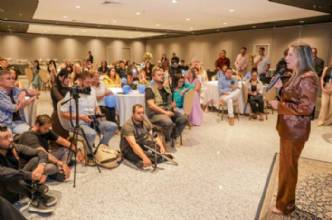 Conselheiros tutelares do Distrito Federal celebram conquistas em jantar