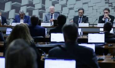 Comissão do Senado aprova isenção do IR para quem ganha até RS 5 mil