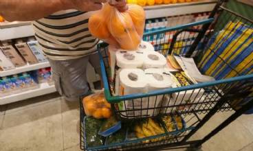 Governo federal reajusta auxílio-alimentação de servidores em 17,5%