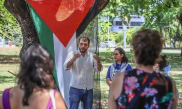 Israel decide deportar ativista Thiago Ávila que iniciou greve de fome