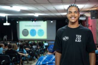 Estudantes do Gama participam de palestra sobre letramento racial