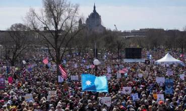 Manifestações anti-Trump reúnem milhões em diversas cidades dos EUA'