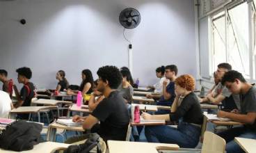 MEC abre inscrições para apoio e financiamento de cursinhos populares