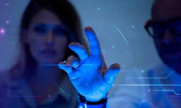 Número de empresas industriais que usam IA cresce 163% em dois anos