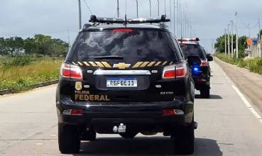 PF apreende mais de uma tonelada de maconha em rodovia paulista