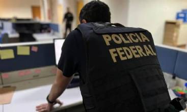 PF prende policiais civis do Rio que extorquiam integrantes do CV