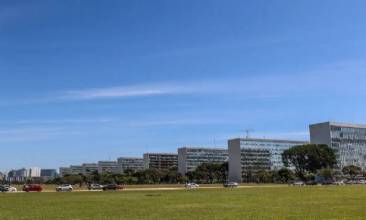 Senado aprova reestruturação de carreiras do serviço público federal