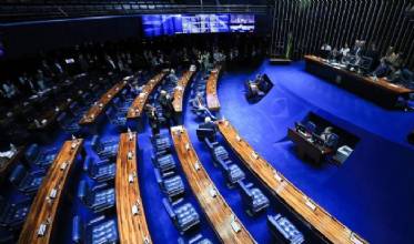 Senado segue Câmara e também derruba decreto do IOF