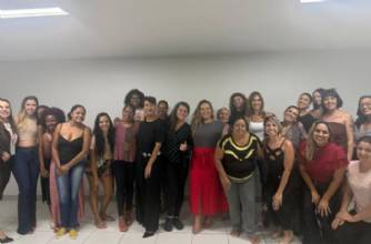 Tecidas de Histórias leva protagonismo feminino à Câmara Legislativa