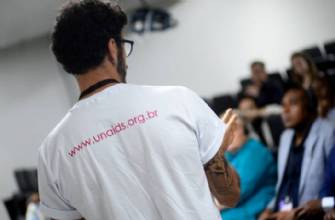 Unaids visita rede de cuidado a pessoas com HIV da Secretaria de Saúde do DF