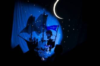 Planaltina recebe espetáculo de teatro de sombras