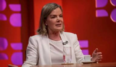 Lula nomeia Gleisi Hoffmann para comandar articulação política